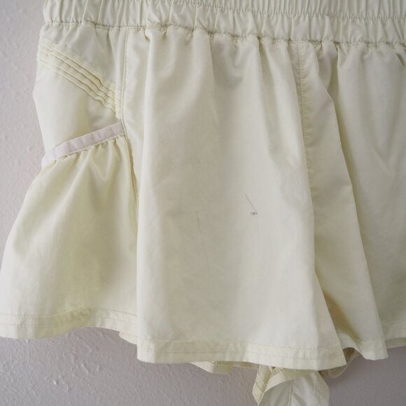 Free People Movement Light Yellow Get Your Flirt On Shorts sz L - Picture 5 of 8